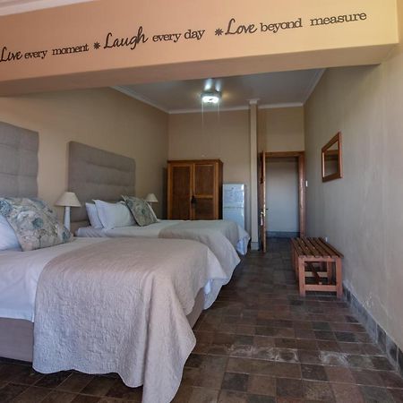 Bastion Farmyard Villa Mariental Buitenkant foto